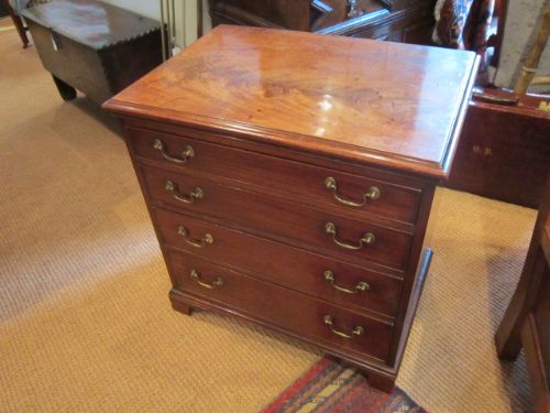 Small & Original George III Mahogany Chest of Drawers