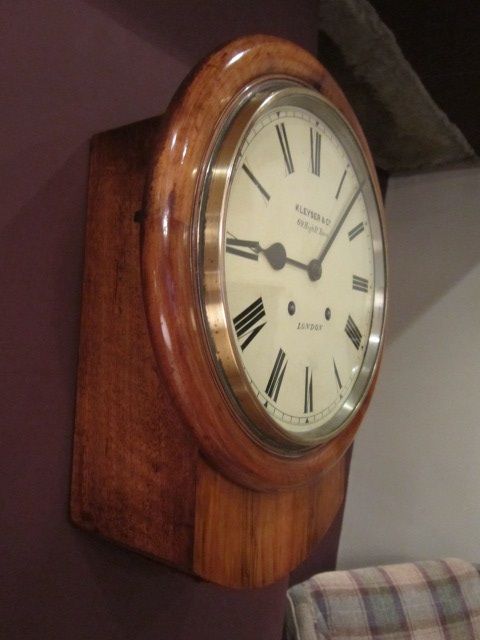 Victorian London Dropdial Wallclock