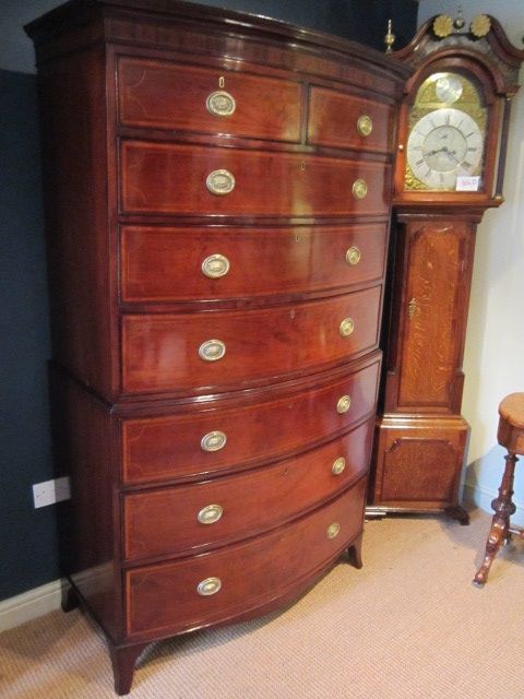 Superb George III Bow Fronted Chest on Chest