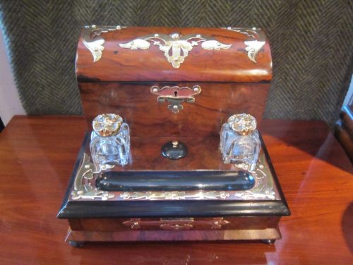 Top Quality Victorian Walnut Pen & Inkstand