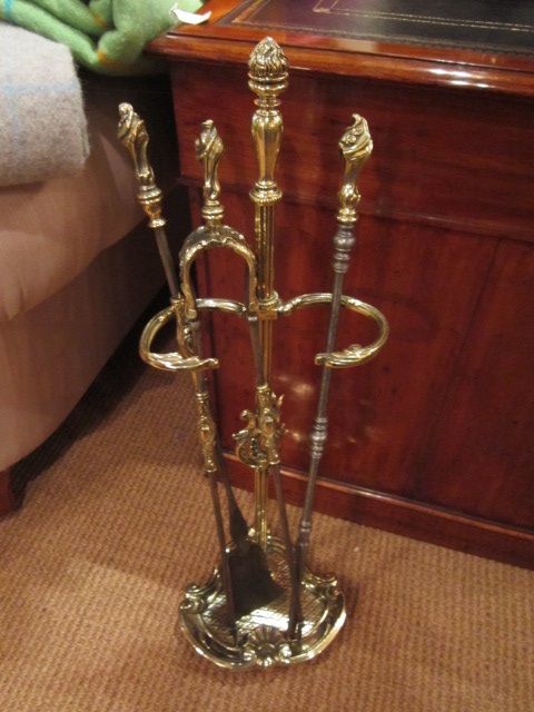 Quality Victorian Brass Fireside Set