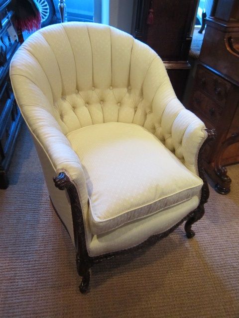 Elegant Victorian Button Back Armchair