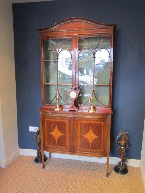 Elegant Late Victorian Inlaid Display Cabinet