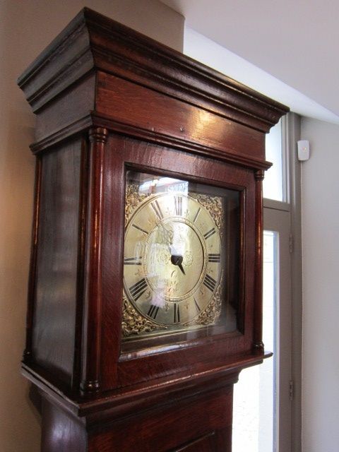 fig 1. EARLY GEORGIAN SINGLE POINTER COTTAGE LONGCASE CLOCK
