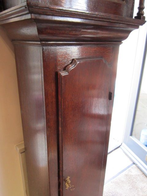 fig 2. FINE EARLY GEORGIAN COTTAGE LONGCASE CLOCK