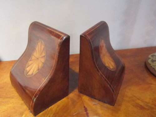 Superb Pair of Sheraton Inlaid Bookends