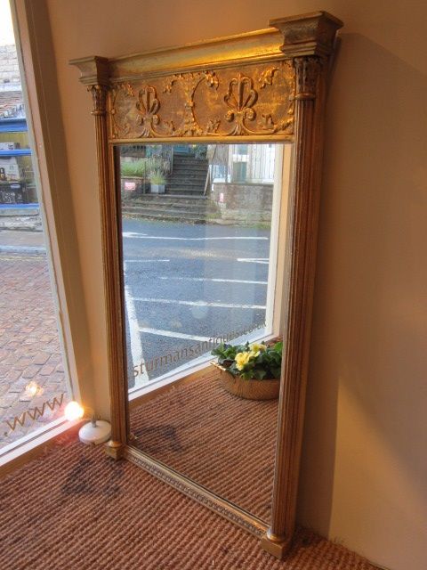 Fine Regency Gilt Wall Mirror