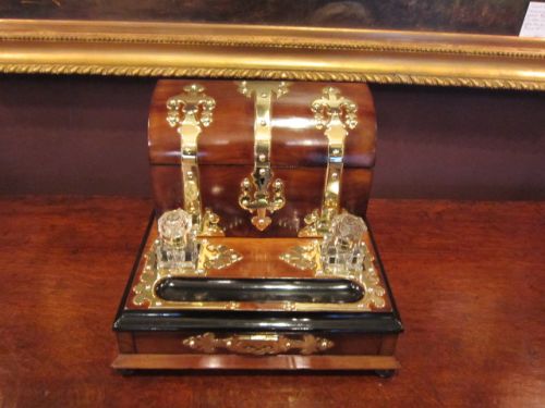 Superb Victorian Walnut Stationery Box