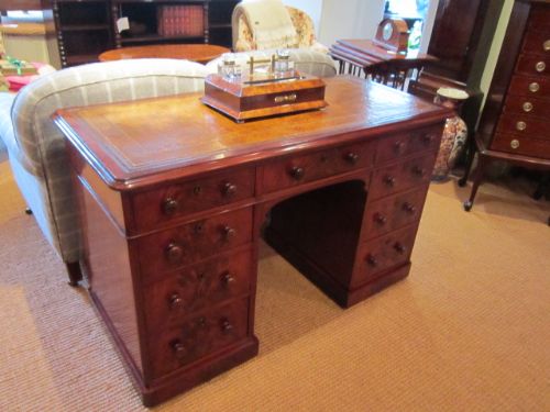 William IV Mahogany Pedestal Desk