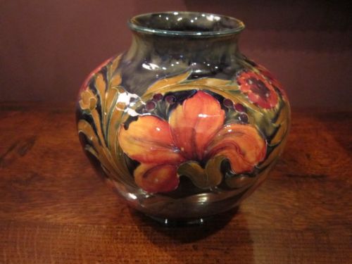 Superb Early Moorcroft Spanish Vase
