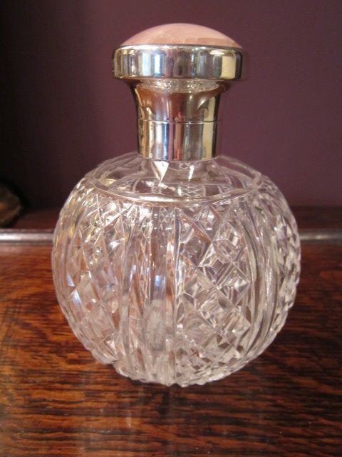 Superb George V Silver & Quartz Scent Bottle