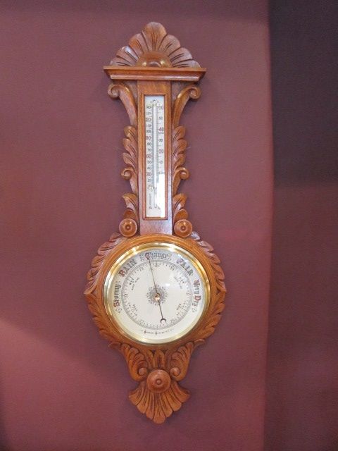 Decorative Victorian Oak Banjo Barometer