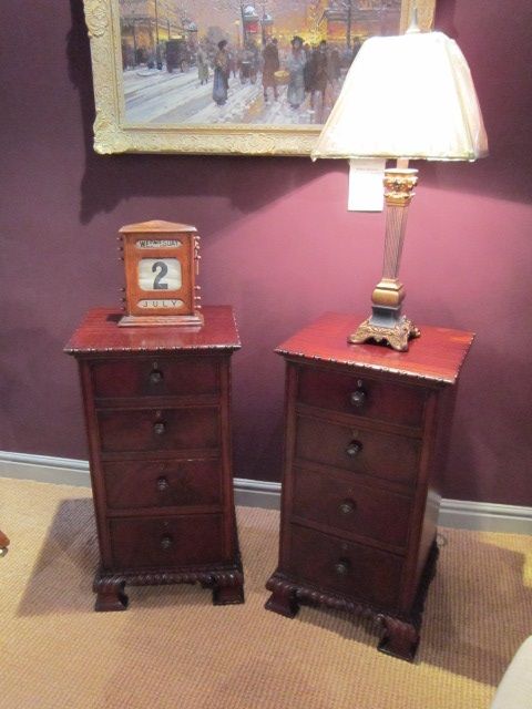 Superb Pair of Victorian Mahogany Pedestals