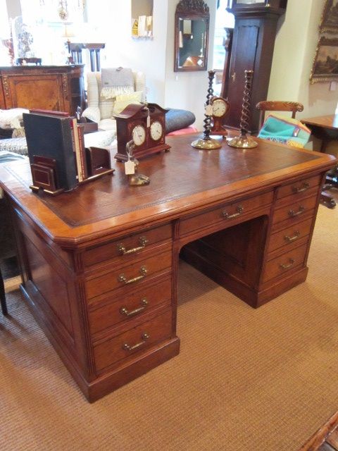 Superb Victorian Pollard Oak Partners Desk
