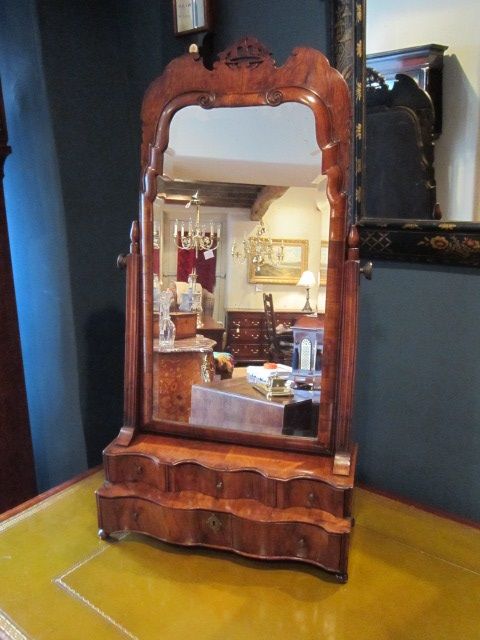 Superb William & Mary Walnut Toilet Mirror