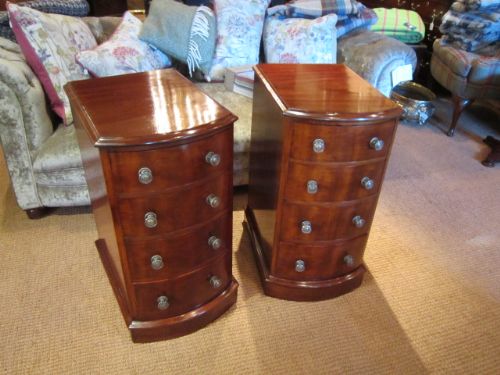Quality Pair of Victorian Bow Bedside Cabinets
