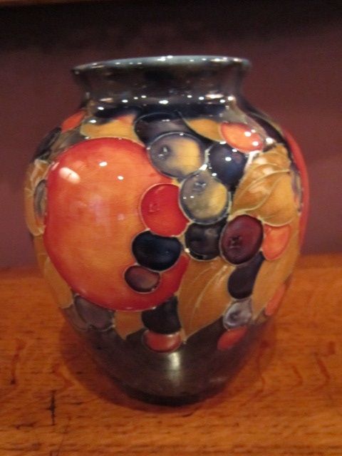 Quality Moorcroft Pomegranate Vase