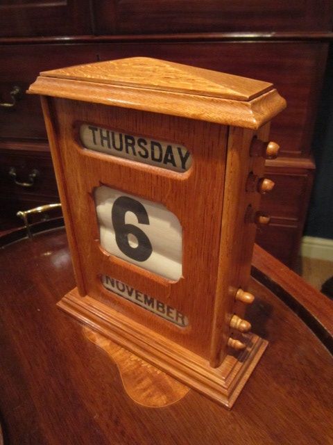 Large Edwardian Perpetual Desk Calendar