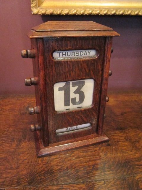 Edwardian Oak Perpetual Desk Calendar