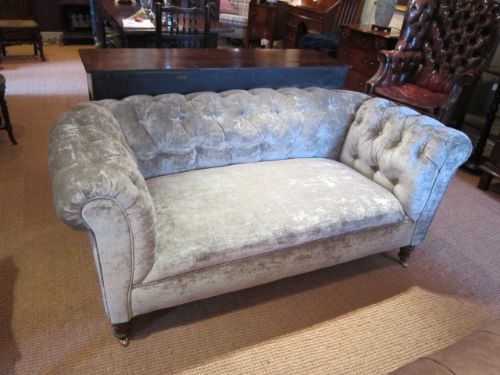 Superb Victorian Drop End Chesterfield Settee
