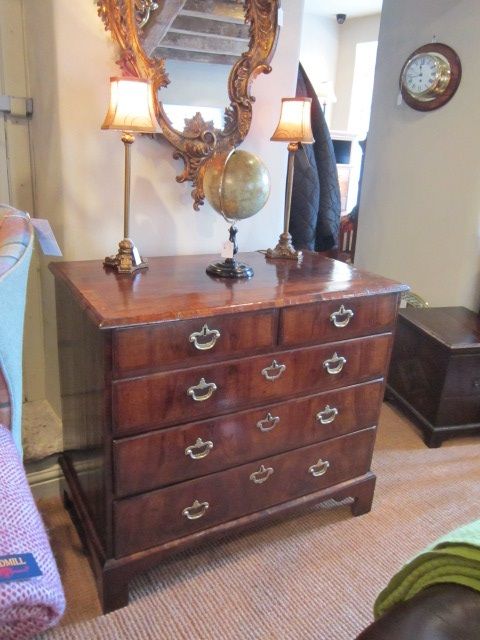 Fine George II Walnut Chest of Drawers