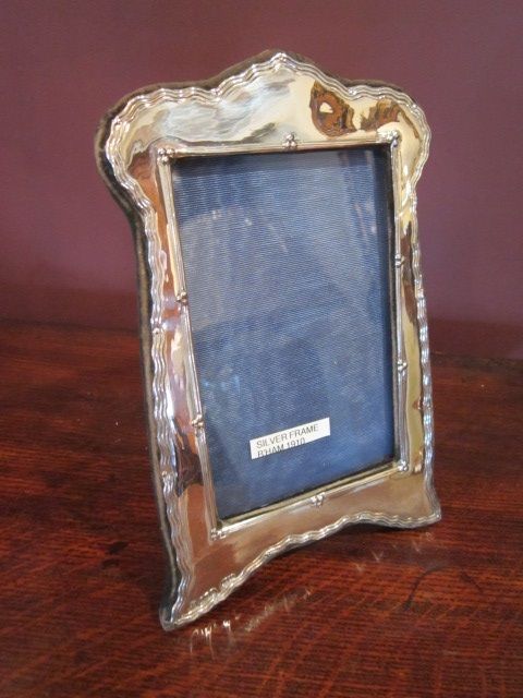 Quality Edwardian Solid Silver Photo Frame