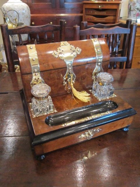 Superb Victorian Figured Walnut Desk Stand
