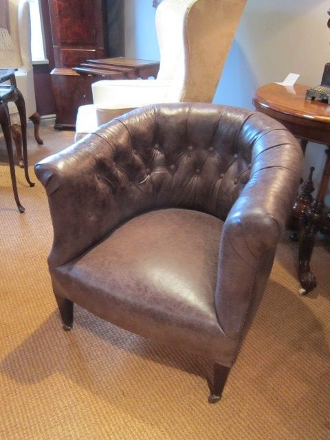 Quality Victorian Leather Buttoned Armchair