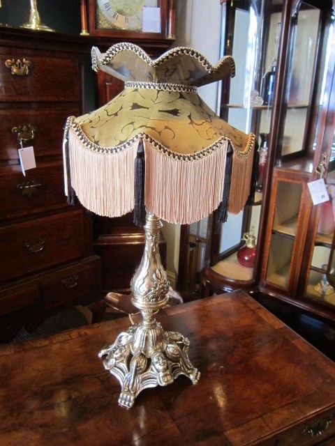 Decorative Victorian Rococo Style Table Lamp