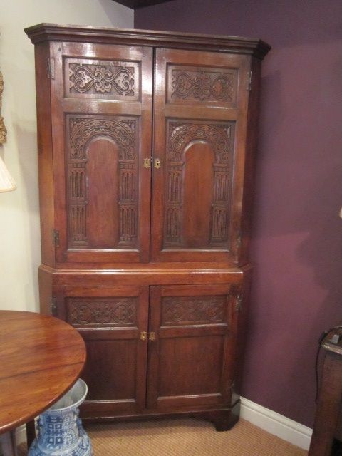Superb Mid Georgian Double Corner Cupboard