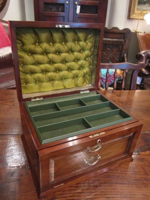 Superb Large Victorian Walnut Jewellery Box