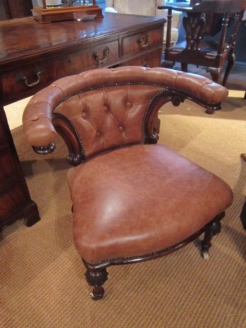 High Quality Victorian Mahogany Leather Desk Chair