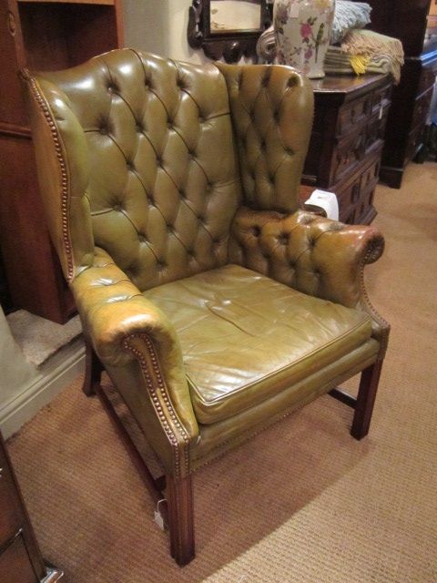 Quality Edwardian Leather Buttoned Wing Armchair