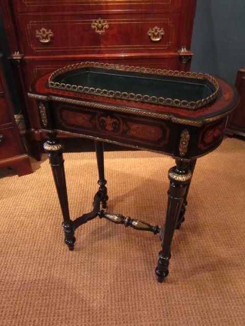 Fine Early Victorian Amboyna & Ebony Open Planter