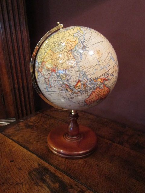 Superb 1920'S Geographia 10" Terrestrial Globe