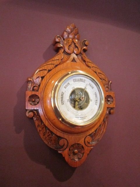 Decorative Victorian Polished Oak Barometer
