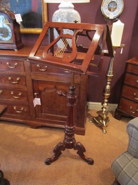 Quality Early Victorian Rise & Fall Music Stand