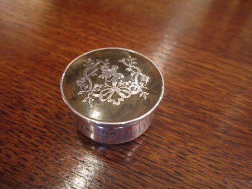 Quality Edwardian Silver & Tortoiseshell Pill Box