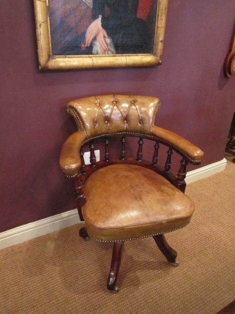 Top Quality Victorian Leather Revolving Desk Chair