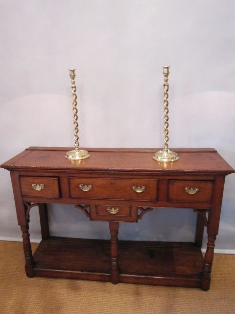 Small & Pretty George III Open Potboard Dresser
