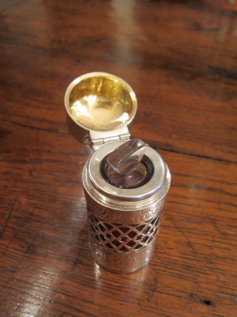 Fine Edwardian Silver Engraved & Fretted Scent