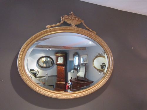 High Quality Victorian Timber Gilt Oval Mirror
