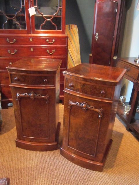 Stunning Pair of Victorian Walnut Bow Bedside Cabinets