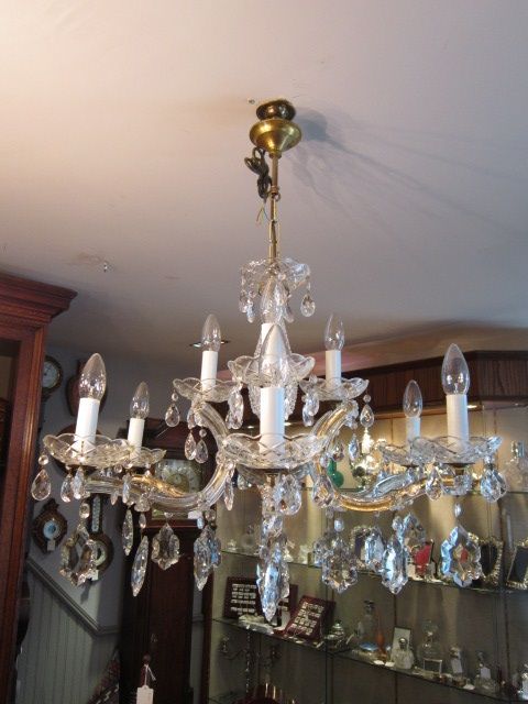 Stunning 1920'S Two Tier Crystal Glass Chandelier