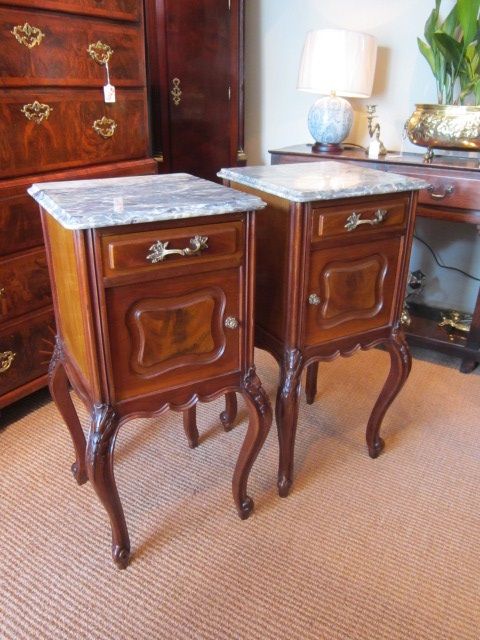 Superb Pair of Victorian Marble Topped Bedside Cabinets