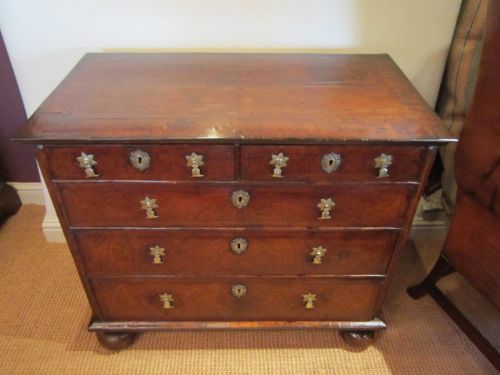 Fine William & Mary Period Figured Walnut Chest
