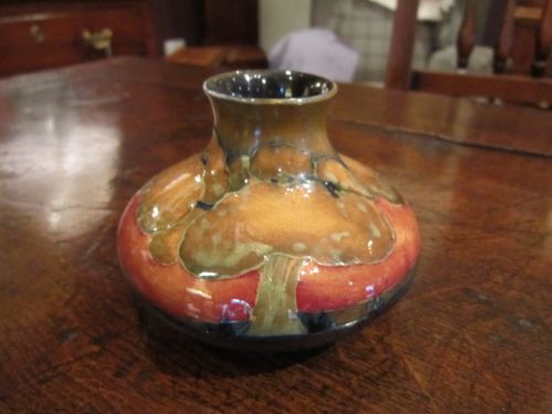 Superb Moorcroft Eventide Pattern Vase