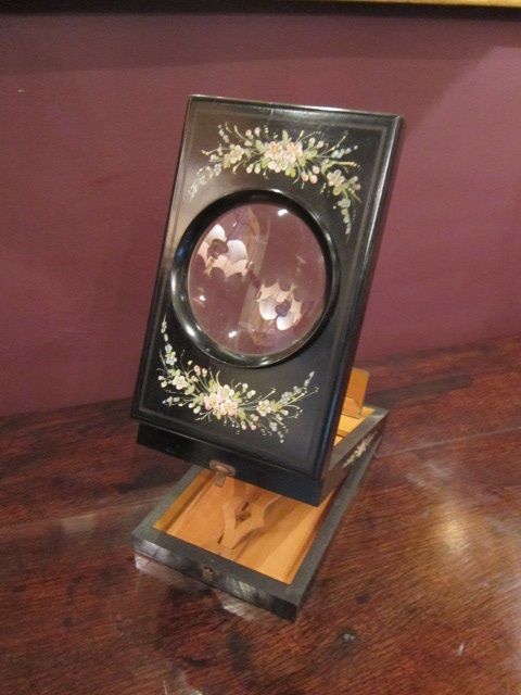 Victorian Hand Painted Table Top Magnifier
