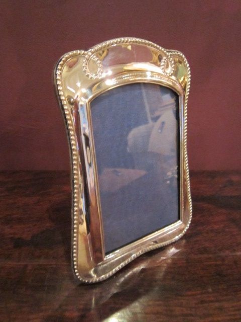 Fine Edwardian Period Silver Photo Frame