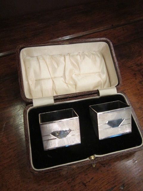 Quality Pair of Art Deco Silver Boxed Napkin Rings